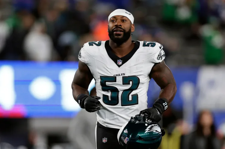 Falcons add three-time Pro Bowler Za'Darius Smith after James Pearce Jr. suspension